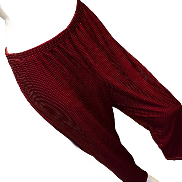 Leggings bright red and black houndstooth - Picture 6 of 9